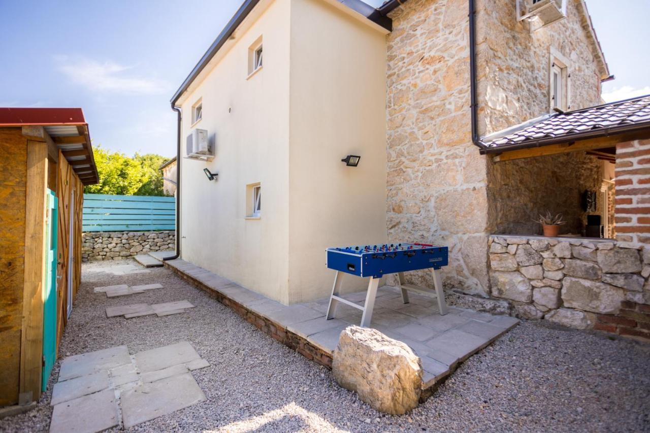 Villa Hrustika - Heated Pool, Jacuzzi & Sauna Gabonjin Экстерьер фото